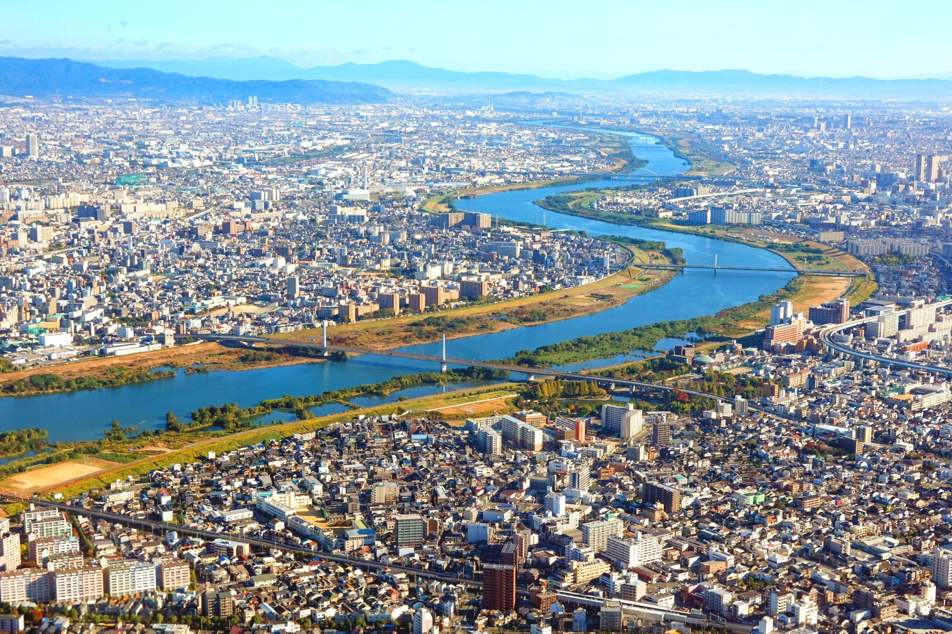 京阪電気興業株式会社